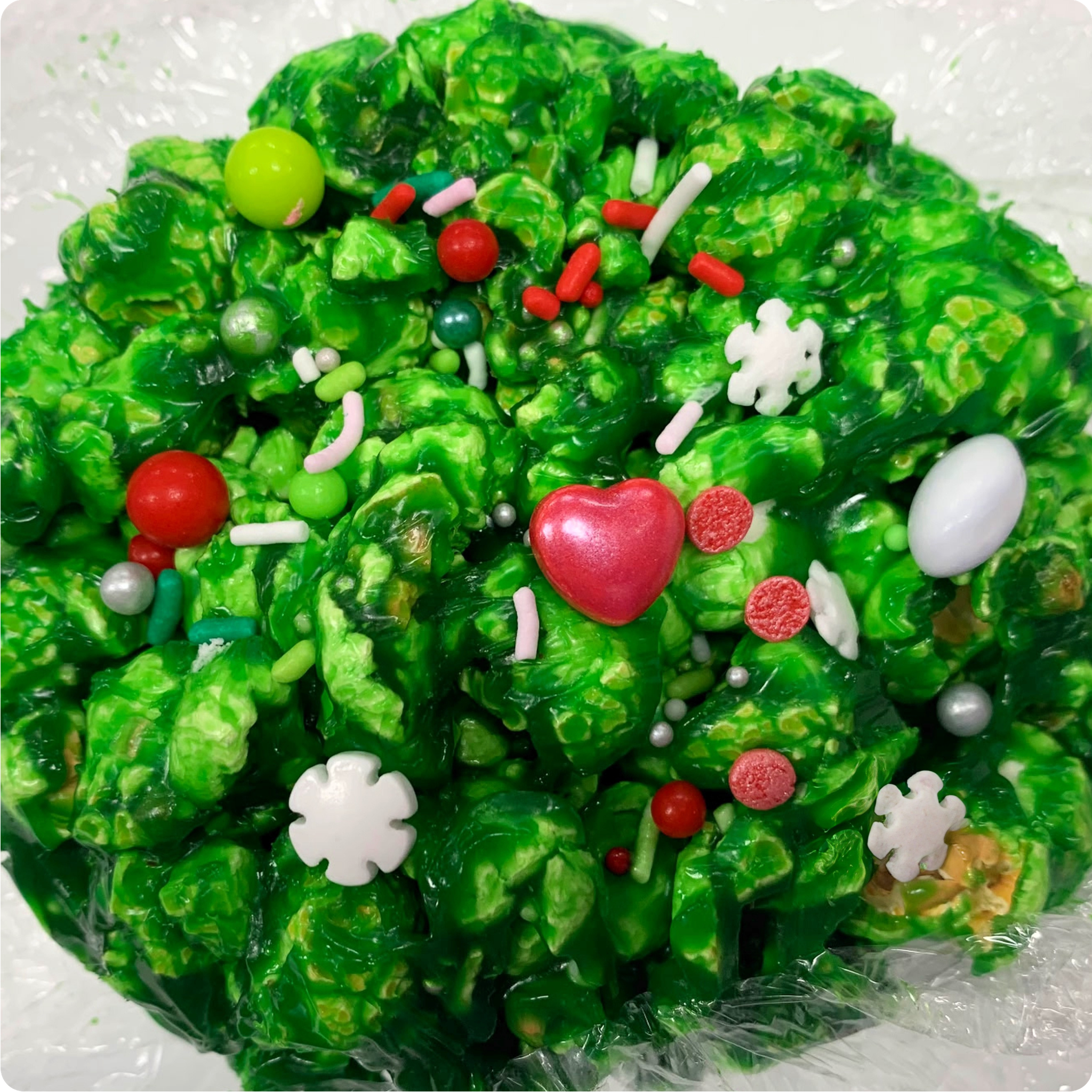 Merry Grinch-mas Caramel Popcorn